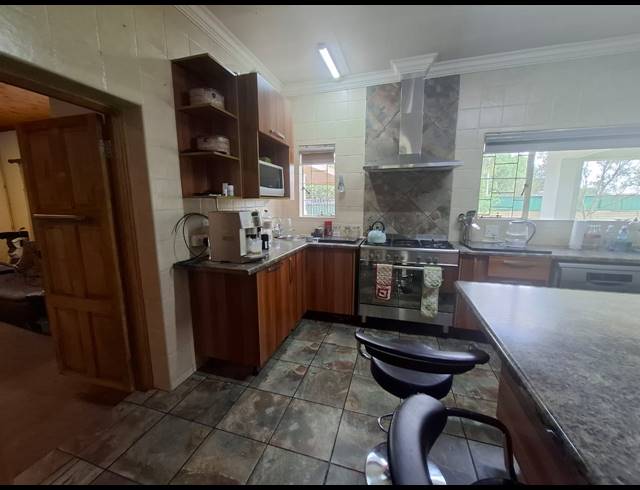 4 BEDROOM HOUSE FOR SALE IN MEYERTON CENTRAL